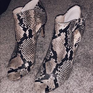 Vince Camuto snake print heels